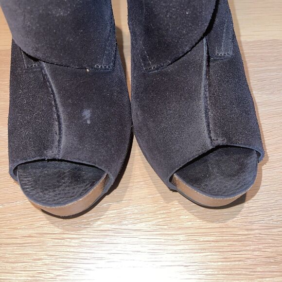 Pedro Garcia Chenoa Black Suede Bootie 38.5 - Picture 7 of 8